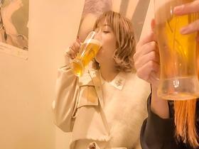 女ハメ撮り師ミカとレズな女優たち #3 親友ありむーとガチ照れイチャラブしちゃいましたw サンプル動画サムネイル